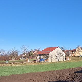 Prodej stavební parcely 842 m&sup2; Prace