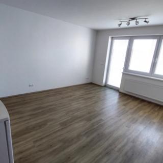 Pronájem bytu 1+kk, garsoniery 30 m² Slavkov u Brna