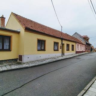 Prodej rodinného domu 120 m² Němčany, 