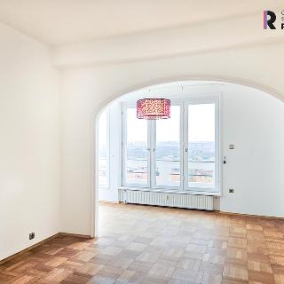 Pronájem bytu 3+1 90 m² Praha, Kouřimská