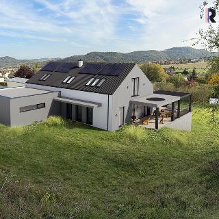 Prodej stavební parcely 1 689 m² Králův Dvůr, Na Skalce