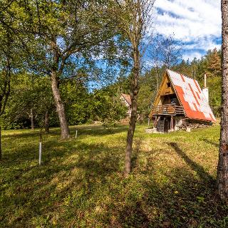 Prodej stavební parcely 1 025 m² Mnichovice