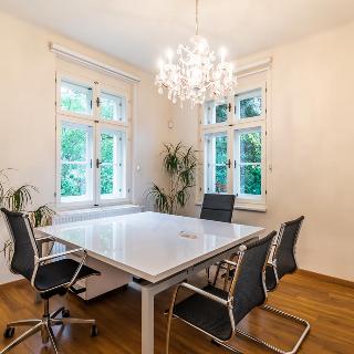 Pronájem kanceláře 103 m² Praha, Na dolinách