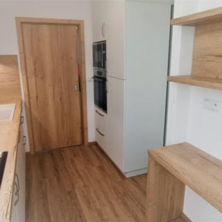 Pronájem bytu 3+1 56 m² Náchod, Jugoslávská
