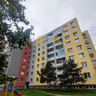 Prodej bytu 3+1 71 m² Hodonín, 