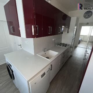 Prodej bytu 4+1 93 m² Šumperk, Zahradní