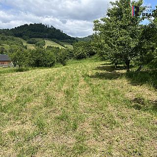Prodej stavební parcely 1408 m&sup2; Bratrušov