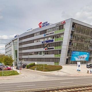 Pronájem kanceláře 2200 m&sup2; Praha