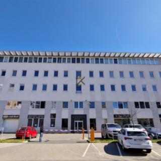 Pronájem kanceláře 835 m² Praha