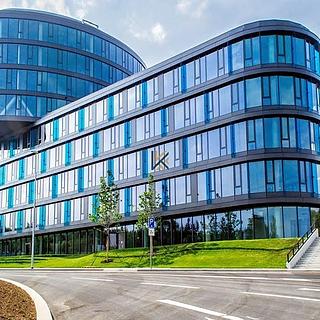 Pronájem kanceláře 1000 m&sup2; Praha