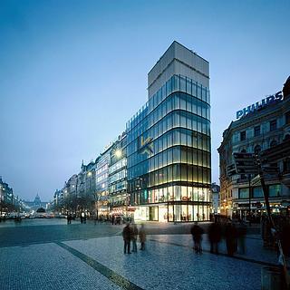 Pronájem kanceláře 133 m² Praha