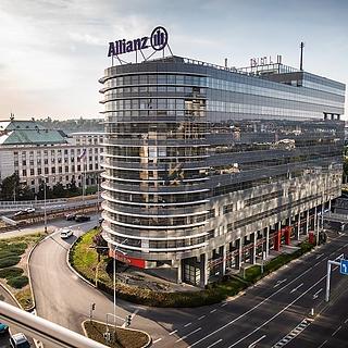 Pronájem kanceláře 1330 m&sup2; Praha