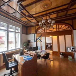 Pronájem kanceláře 500 m² Praha