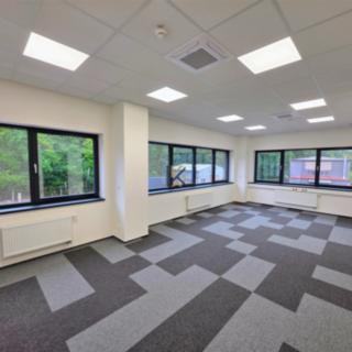 Pronájem kanceláře 288 m² Praha