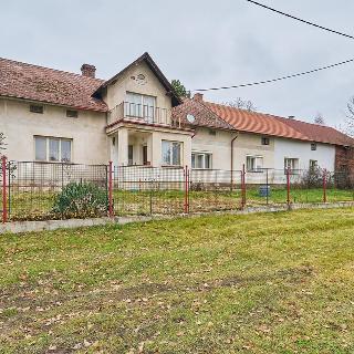 Prodej rodinného domu 562 m² Dvůr Králové nad Labem