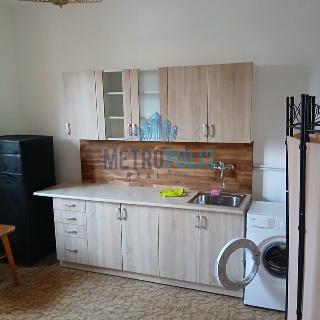 Pronájem bytu 3+1 75 m² Praha