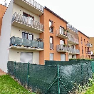 Prodej bytu 2+kk 44 m² Hostivice, 