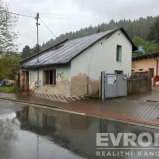 Prodej garáže 60 m² Náchod Běloves, 1. Máje