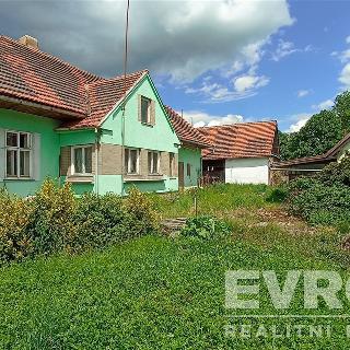 Prodej rodinného domu 88 m² Měcholupy