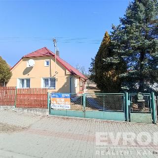 Prodej rodinného domu 112 m² Měcholupy