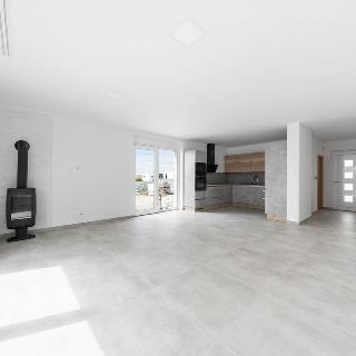 Pronájem bytu 4+kk 120 m² Plzeň, Na Výhledech