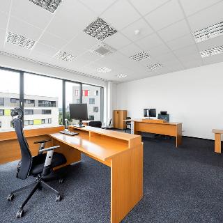 Prodej kanceláře 87 m² Plzeň, Vltavínová