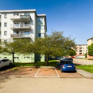 Pronájem parkovacího místa 11 m² Plzeň