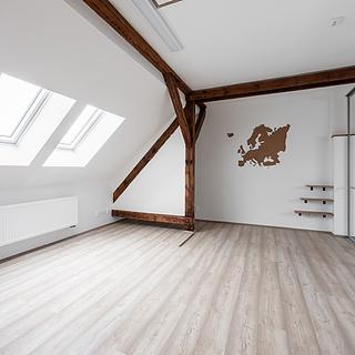 Pronájem obchodu 91 m&sup2; Plzeň