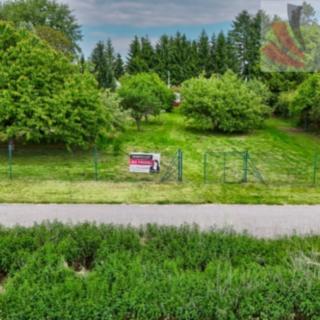 Prodej stavební parcely 1 332 m² Skořenice