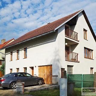 Prodej rodinného domu 244 m² Mrákotín