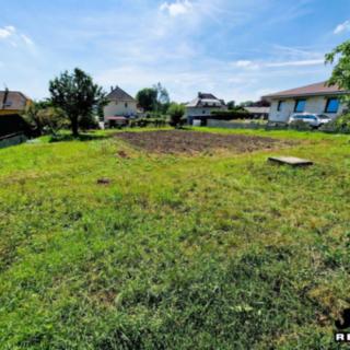 Prodej stavební parcely 859 m&sup2; Třebívlice