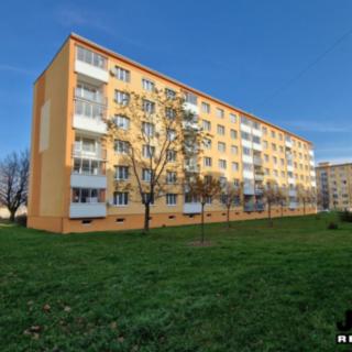 Prodej bytu 3+1 78 m² Chomutov, Zadní Vinohrady