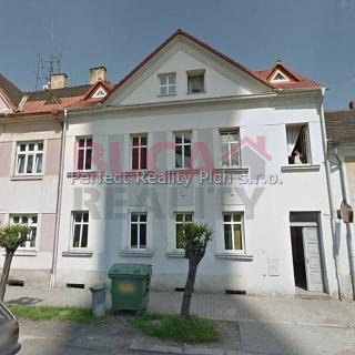 Pronájem bytu 1+kk a garsoniéry 32 m² Strakonice