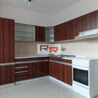 Pronájem bytu 3+1 88 m² Olomouc Nemilany, Česká čtvrť