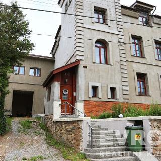 Prodej bytu 3+kk 70 m² Jedovnice, Legionářská