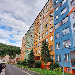 Prodej bytu 2+kk 42 m² Teplice, Rovná