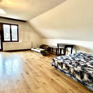 Pronájem bytu 2+kk 58 m² Adamov, Adamovská