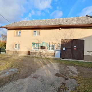 Prodej rodinného domu 526 m² Moravičany