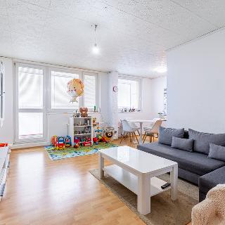 Prodej bytu 4+kk 85 m² Kladno, Fráni Šrámka