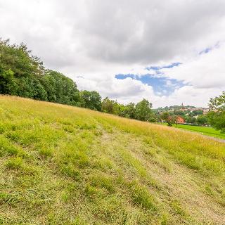 Prodej stavební parcely 1 499 m² Vraný, 