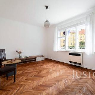 Pronájem bytu 2+kk 49 m² Praha, Kounická