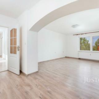 Prodej rodinného domu 246 m² Uherské Hradiště