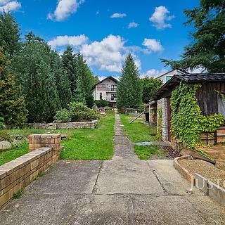 Prodej rodinného domu 214 m&sup2; Písek