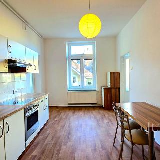 Pronájem bytu 2+1 58 m² Písek