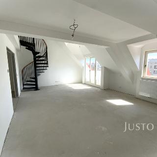 Prodej bytu 3+kk 105 m² Praha, Na výšinách