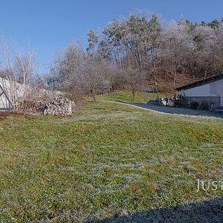 Prodej stavební parcely 534 m&sup2; Veletiny