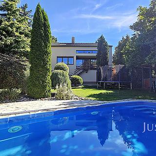 Prodej rodinného domu 322 m&sup2; Písek