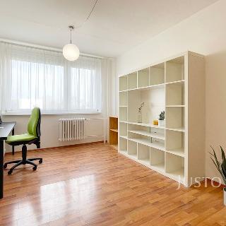 Pronájem bytu 2+kk 41 m² Praha, Ciolkovského