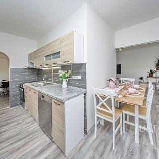 Prodej bytu 3+1 71 m² Šumperk, Bludovská