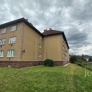 Pronájem bytu 2+1 56 m² Ústí nad Labem, Pod Školou